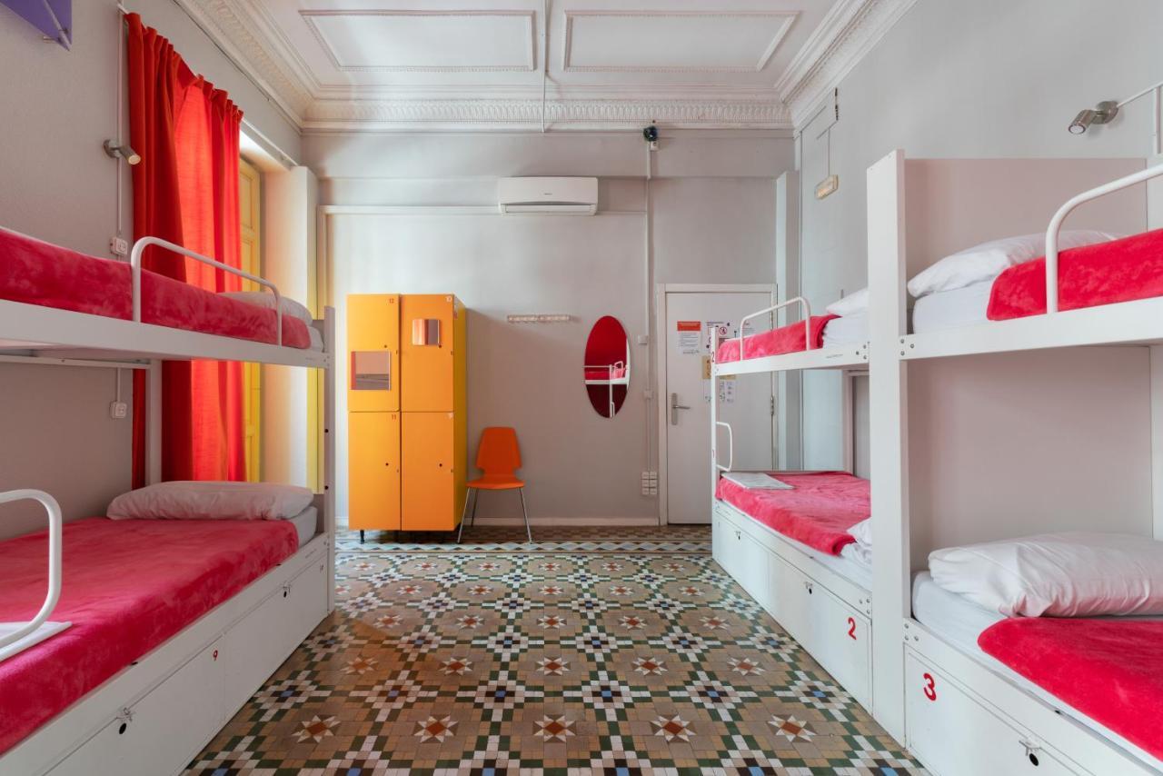 Red Nest Hostel Valencia Luaran gambar
