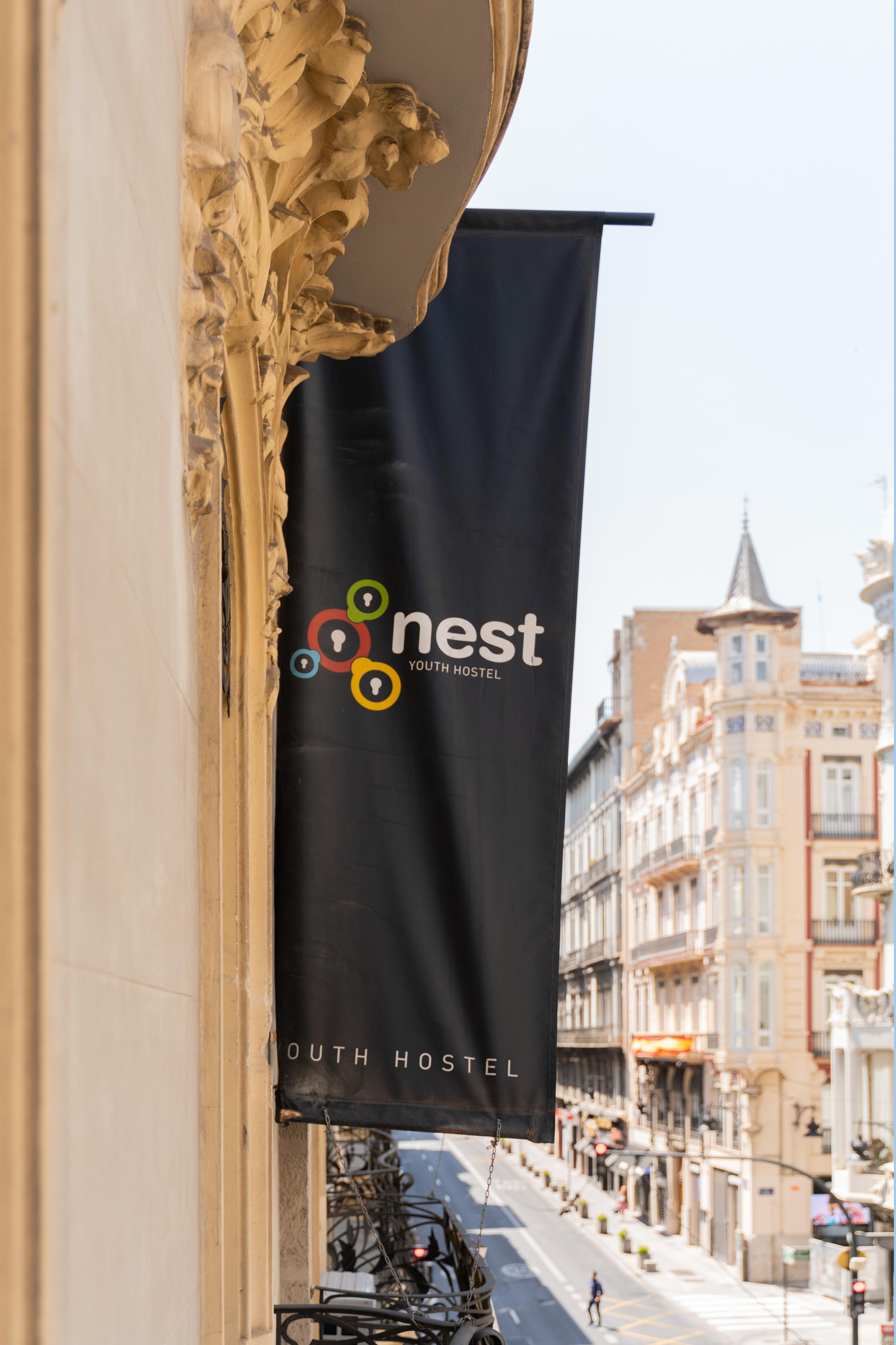Red Nest Hostel Valencia Luaran gambar